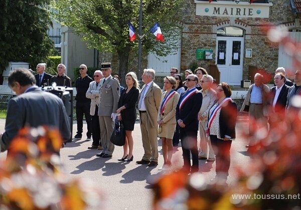 Ceremonie-8-Mai