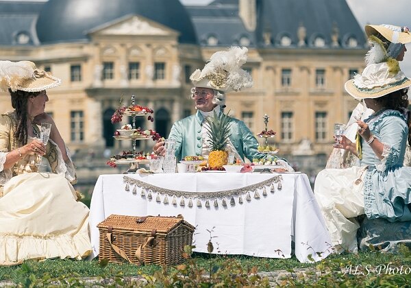 Chateau-Vaux-Le-Vicomte-Grand-Siecle