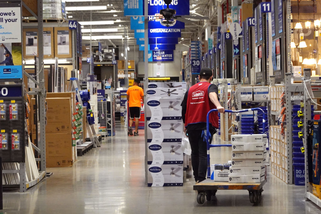 Au cœur des luttes et de l'organisation chez le géant de la vente au détail Lowe's