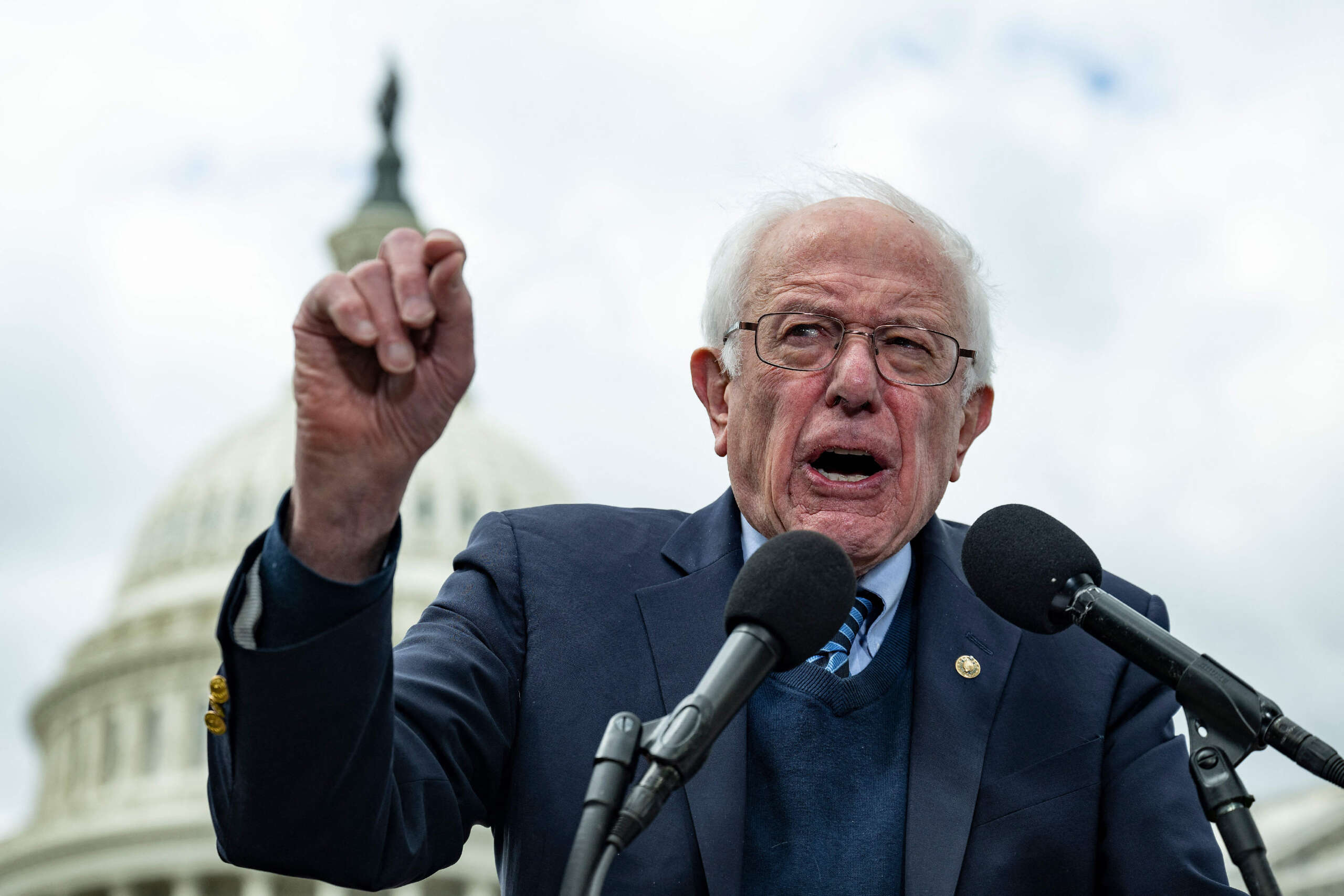 Bernie Sanders ouvre une enquête sur le bilan de sécurité « épouvantable » d'Amazon