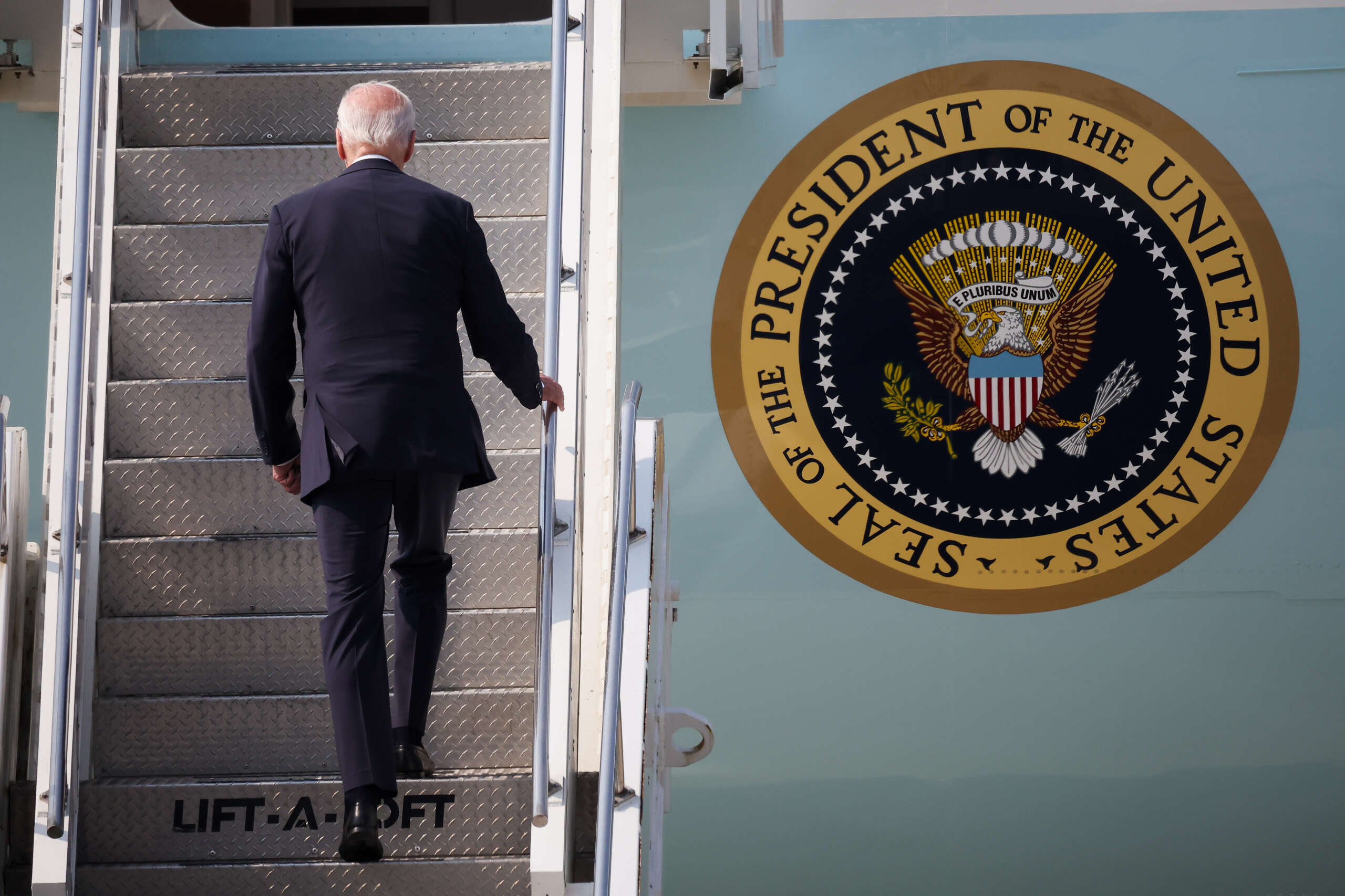 Le renouvellement par Biden de l'interdiction de voyager en Corée du Nord imposée par Trump nuira aux efforts de paix