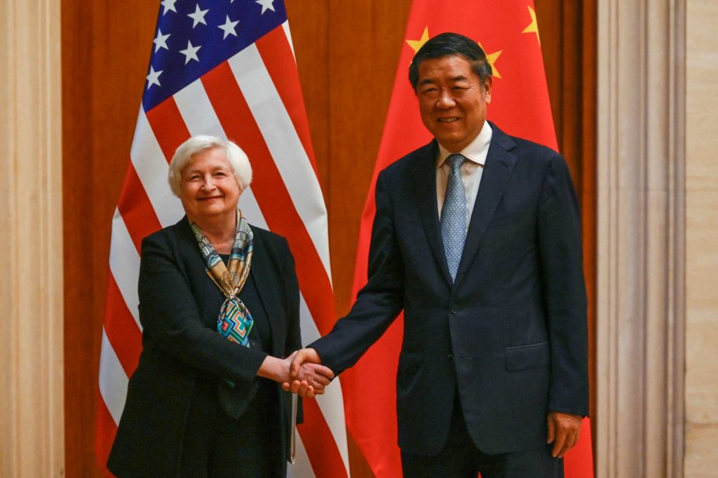 Le secrétaire américain au Trésor se rend en Chine dans un contexte de tensions économiques croissantes