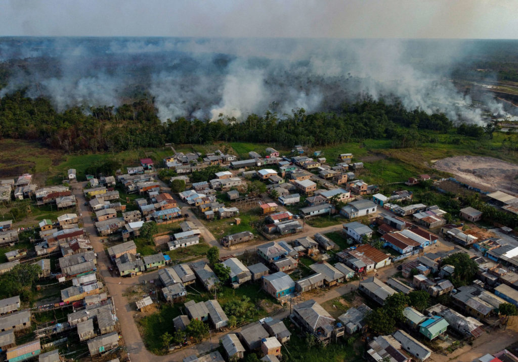 Plus de 2 700 incendies de forêt signalés en Amazonie au cours des 11 premiers jours d'octobre