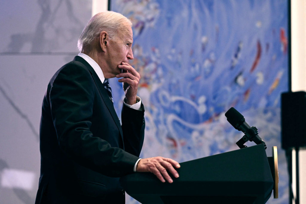 Les propres responsables de Biden citent le nombre de morts palestiniens sur lesquels il met en doute