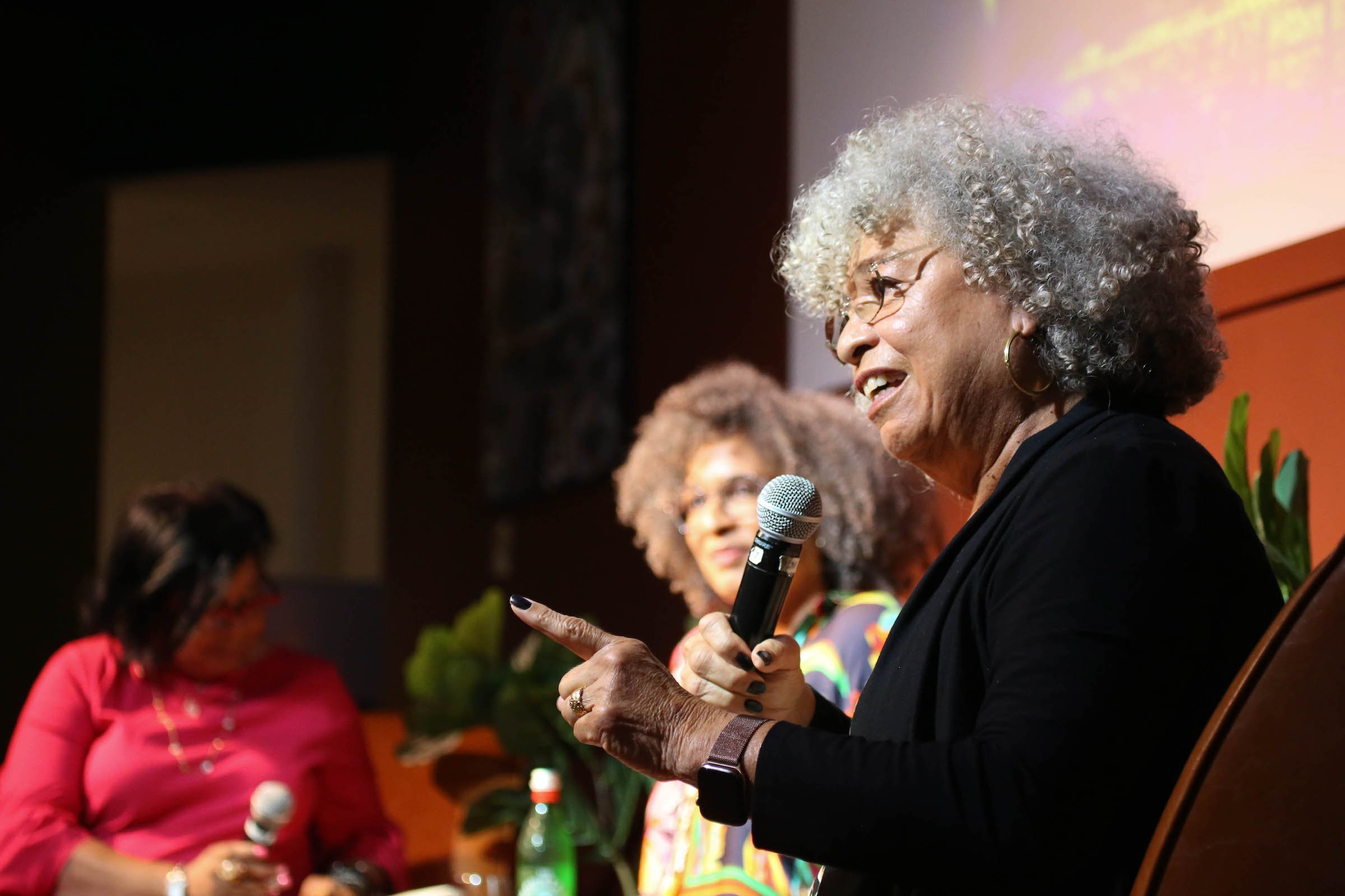Angela Davis delivers remarks onstage during the Busboys And Poets 7th Anniversary Special Event at Busboys And Poets Columbia on September 07, 2022 in Columbia, Maryland.
