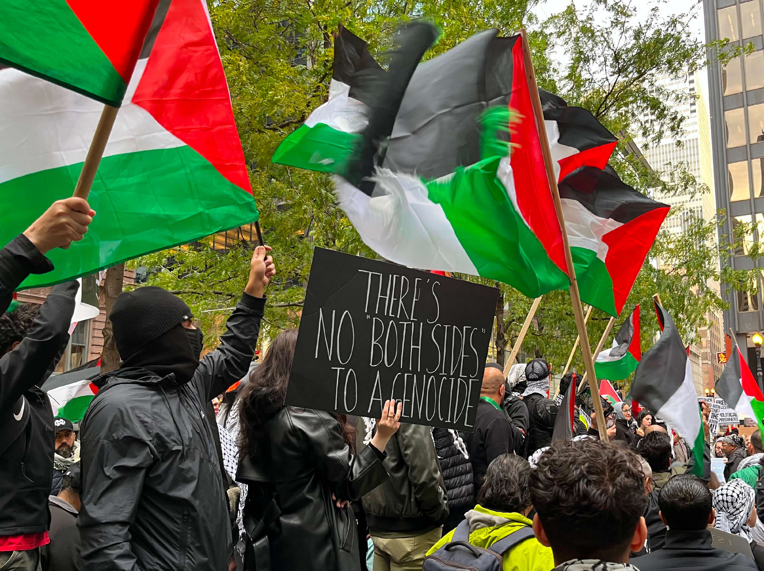 Un groupe d’activistes cible la machine de guerre américano-israélienne dans le Massachusetts