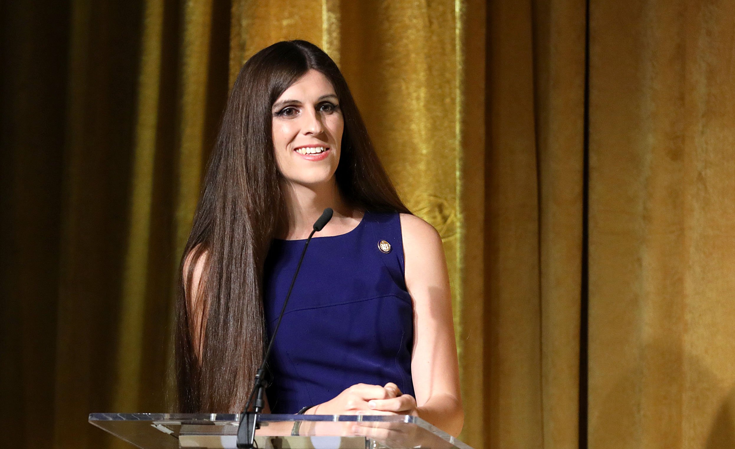 Danica Roem devient la première personne transgenre élue au Sénat de l'État de Virginie