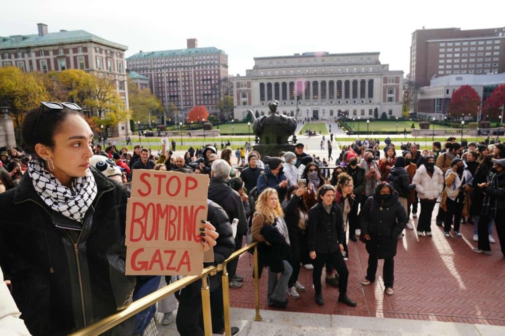 Des anciens étudiants refusent leurs dons en raison de la répression universitaire des manifestations pro-palestiniennes