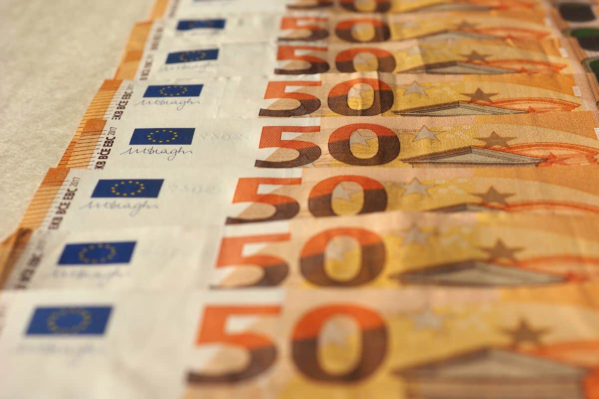 Nord: Faux billets de 50 euros mais vrai mandat cash