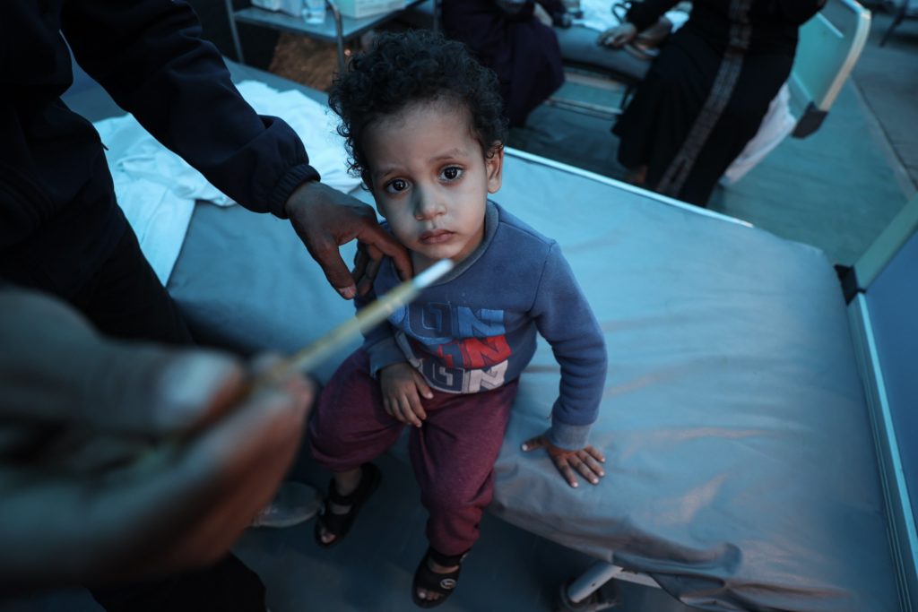 Children suffer from the spread of epidemics and diseases due to an acute shortage of medical medications inside the Kuwaiti Hospital in Rafah, December 10, 2023.