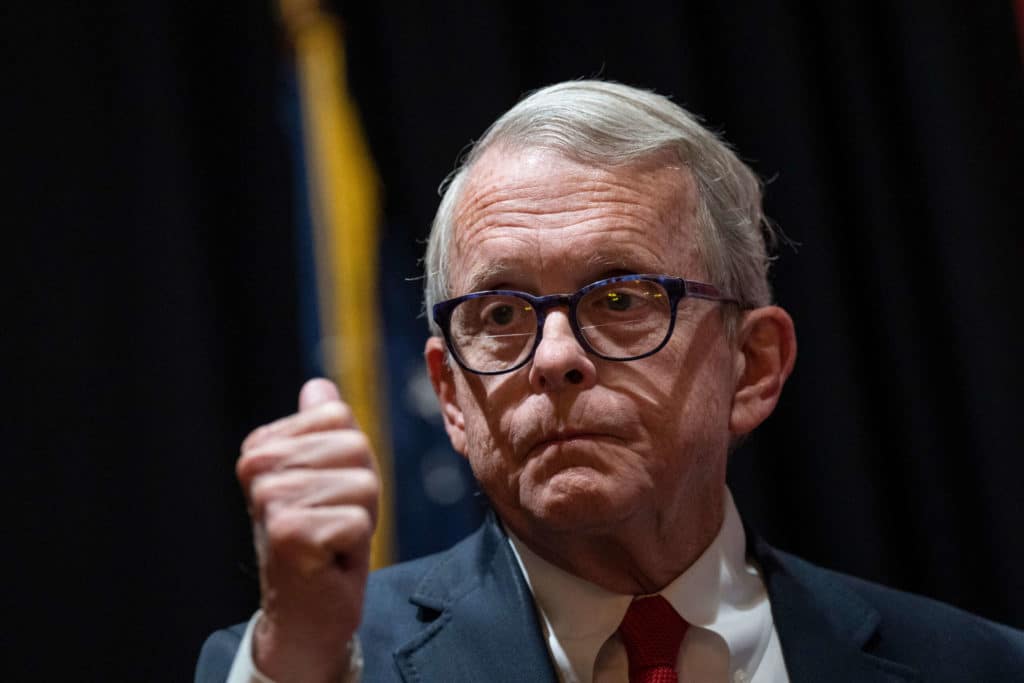 Le gouverneur de l’Ohio, Mike DeWine, oppose son veto au projet de loi anti-trans