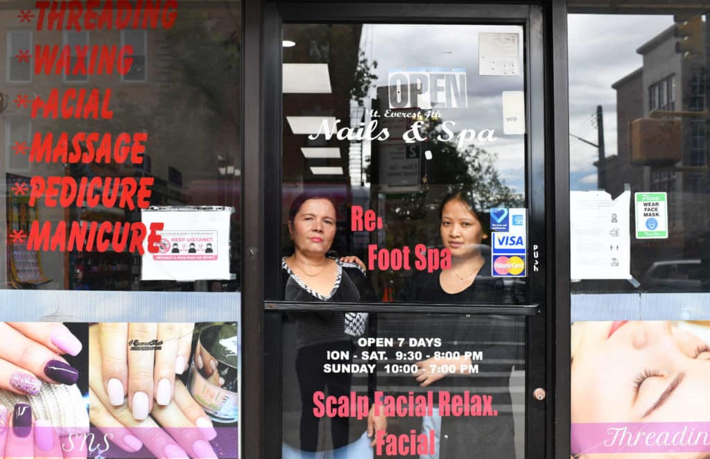 En l’absence de représentation syndicale, les employés des salons de manucure de New York s’organisent