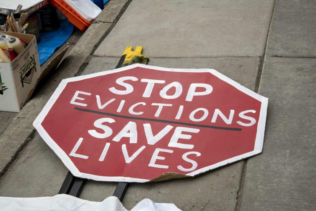 Une section locale des TUAC mène une campagne visant à obtenir les meilleures protections pour les locataires à Washington