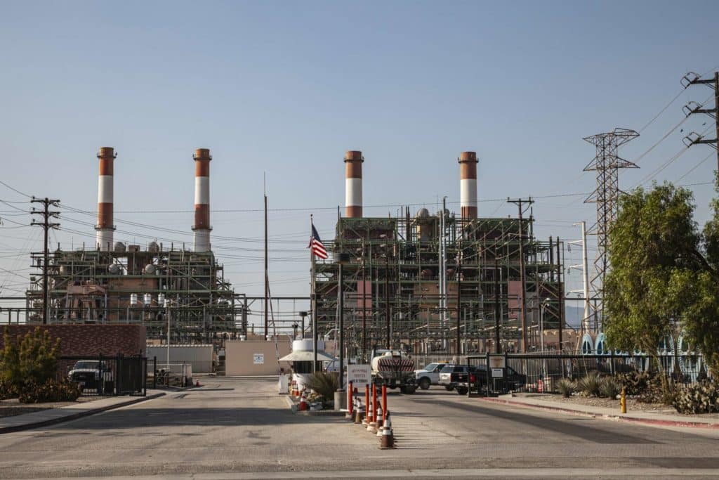 Biden EPA exempte les centrales électriques au gaz de la nouvelle réglementation