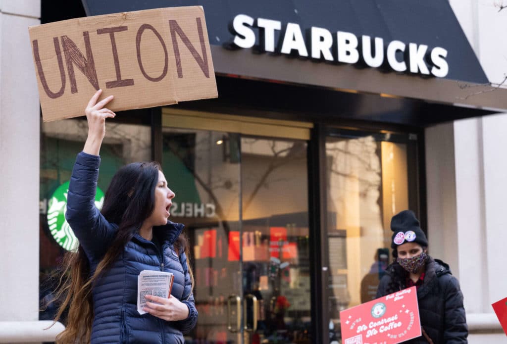 Le syndicat et Starbucks s’accordent sur un « cadre fondamental » pour les négociations contractuelles