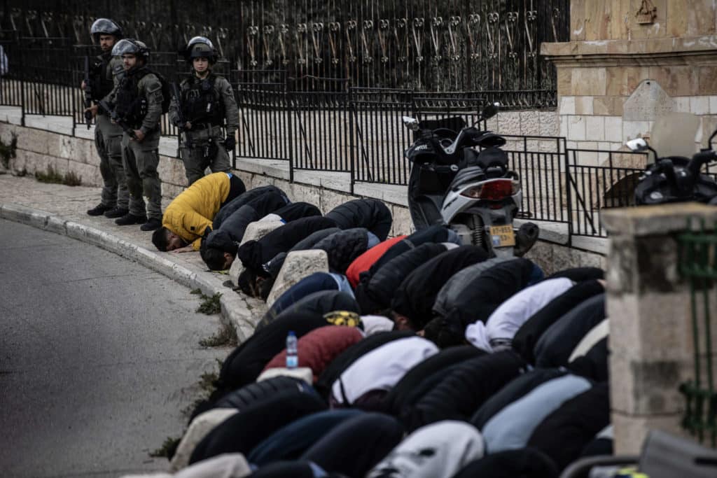 Les Palestiniens se préparent à la répression israélienne à la mosquée al-Aqsa pendant le Ramadan